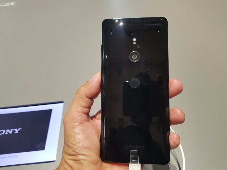 [ifa 2018] sony ra mắt xperia thế hệ thứ 3 dòng xz với màn hình oled đến 6 inch, cảm ứng cạnh đặc sắc