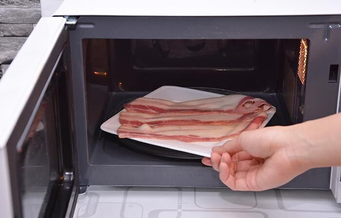 cách nấu hay hâm nóng thực phẩm bằng lò vi sóng