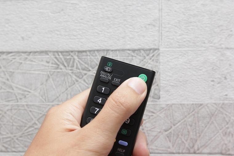 sử dụng tivi thế nào cho tiết kiệm điện?