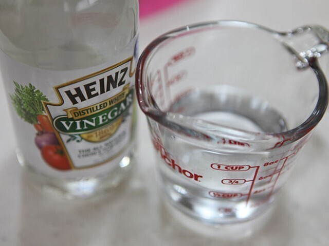 cách làm sạch tivi màn hình phẳng