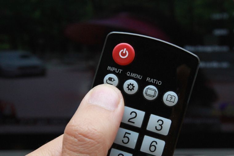 cách xem dữ liệu trong usb trên smart tivi lg chạy hệ điều hành webos