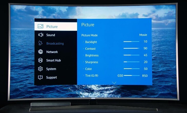vì sao không nên để màn hình tivi quá sáng?