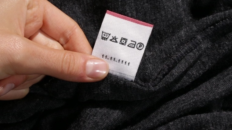 mẹo giặt đồ len đúng cách bền màu giữ dáng