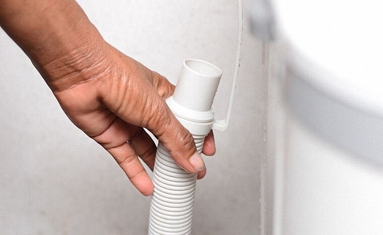 làm gì khi máy giặt bị rò rỉ nước?