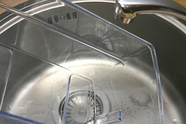 mẹo khử mùi hôi tanh thực phẩm trong tủ lạnh