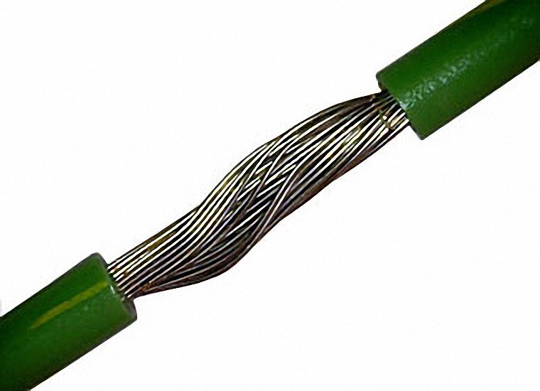 tủ lạnh bị rò điện và cách khắc phục