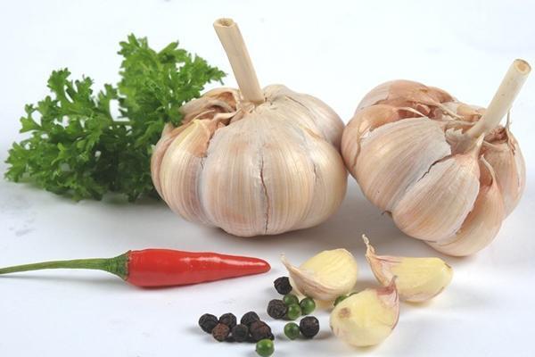 11 loại thực phẩm không nên cho vào tủ lạnh