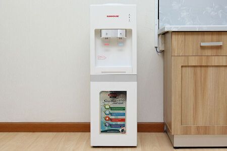 Cây nước nóng lạnh Sunhouse SHD 9602