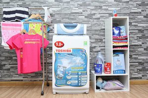 Máy giặt Toshiba inverter 9kg AW-DC1005CV