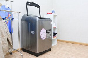 Máy giặt Samsung Inverter 14 Kg WA14J6750SP/SV