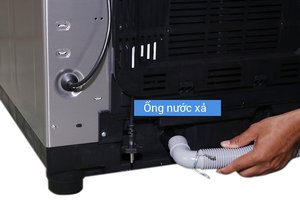 Máy giặt Panasonic 13.5 kg NA-F135V5SRV