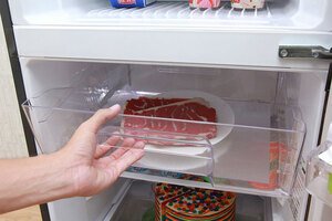 Tủ lạnh Mitsubishi Electric MR-FV24J-BR-V 204L