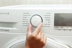 Máy giặt Samsung Inverter 10.5 kg WW10J6413EW/SV