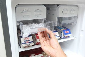 Tủ lạnh Electrolux 349 lít ETE3500AG