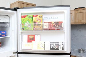 Tủ lạnh Electrolux 349 lít ETE3500AG