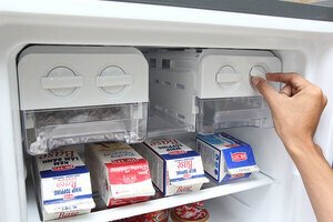 Tủ lạnh Electrolux 349 lít ETE3500AG