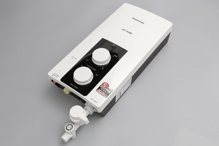 MÁY NƯỚC NÓNG PANASONIC DH-3RP2VK ( CÓ BƠM)