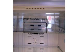 Tủ Lạnh Hitachi R-H230PGV7(BBK)- 230L Inverter