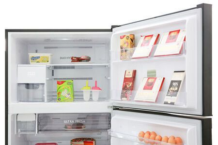 Tủ lạnh Toshiba Inverter 608 lít GR-AG66VA (XK)