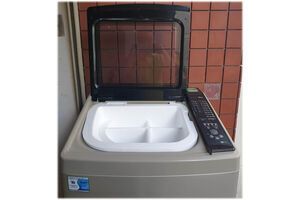 Máy giặt Aqua 11 kg AQW-FW110FT.N