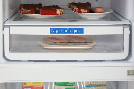 Tủ lạnh Electrolux Inverter 337 lít EME3700H-H ( cấp đông mềm )