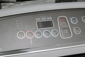 Máy giặt Samsung 9 kg WA90J5710SG/SV