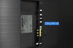 Tivi Samsung Crystal UHD 4K 50 inch 50AU8000