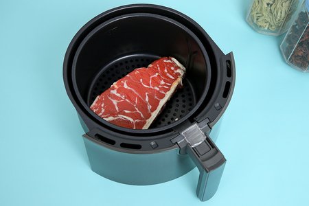 Nồi chiên không dầu Electrolux E6AF1-220K 3 lít