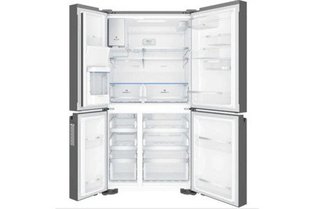 Tủ Lạnh Electrolux Inverter 609 Lít EQE6879A-B ( có lấy nước & đá ngoài , cấp đông mềm )