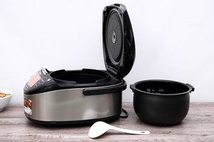 Nồi cơm điện Cao tần 1 lít JKT-D10V