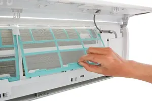 Máy lạnh Midea Inverter 2.0HP MSAGII-18CRDN8