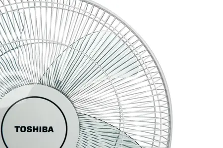 Quạt đứng Toshiba F-LSA10(H)VN