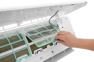 Máy lạnh Comfee Inverter 1 HP CFS-10VDGF-V