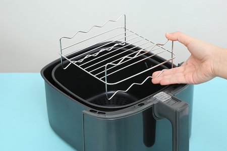 Nồi chiên không dầu Electrolux E6AF1-520K 5 lít