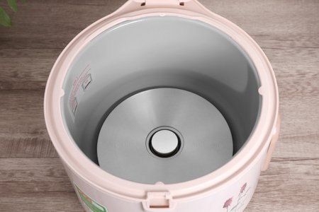 Nồi cơm nắp gài Happycook 2 lít HC-200