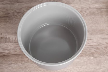 Nồi cơm nắp gài Happycook 2 lít HC-200