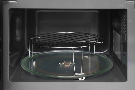 Lò vi sóng có nướng Panasonic NN-GM24JBYUE 20 lít