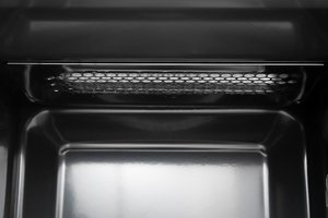 Lò vi sóng có nướng Panasonic NN-GM24JBYUE 20 lít