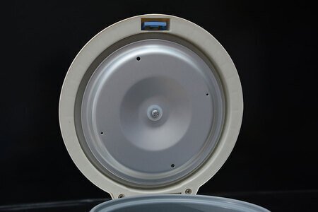 Nồi cơm nắp gài Happycook 0.6 lít HC-060