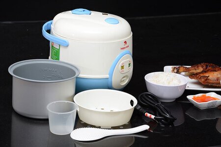 Nồi cơm nắp gài Happycook 0.6 lít HC-060