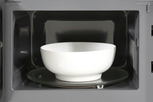 Lò vi sóng Toshiba MWP-MM20P(BK) 20 lít