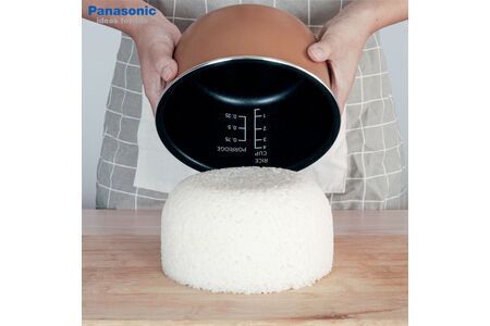 Nồi cơm điện tử 0,7L Panasonic SR-DB071KRA