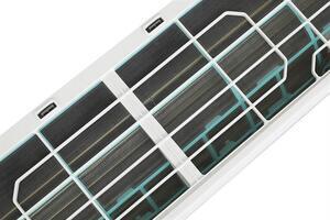 Máy lạnh Comfee Inverter 1.5 HP CFS-13VGPF