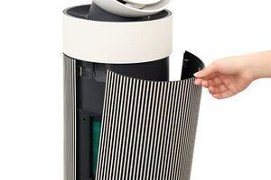 Máy lọc không khí LG PuriCare Aero Booster AS55GGSY0 55W