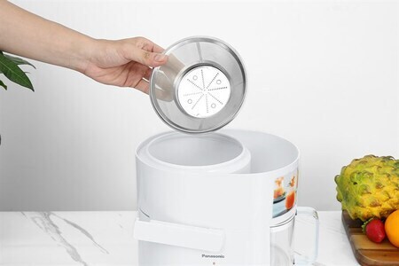 Máy ép trái cây Panasonic MJ-CS100WRA