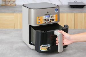 Nồi chiên không dầu BlueStone AFB-5867 6 lít