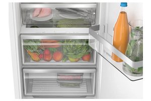 Tủ mát âm tủ toàn phần Bosch KIR81ADD0 310 lít series 6