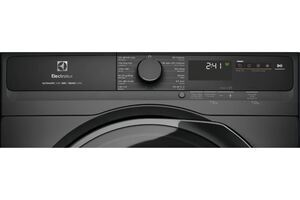 Máy sấy bơm nhiệt Electrolux 8 kg EDH803J5SCR