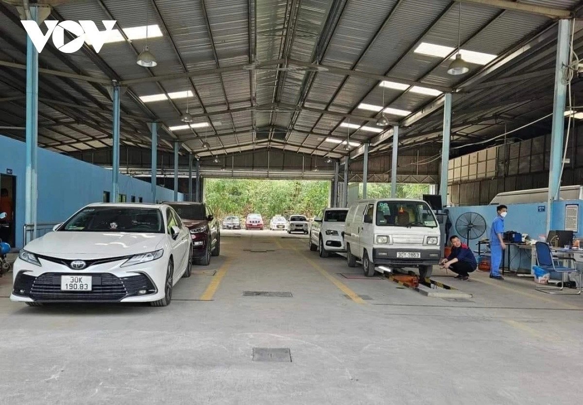 đề xuất lộ trình tiêu chuẩn khí thải mới cho ô tô: hà nội và tp.hcm đi trước