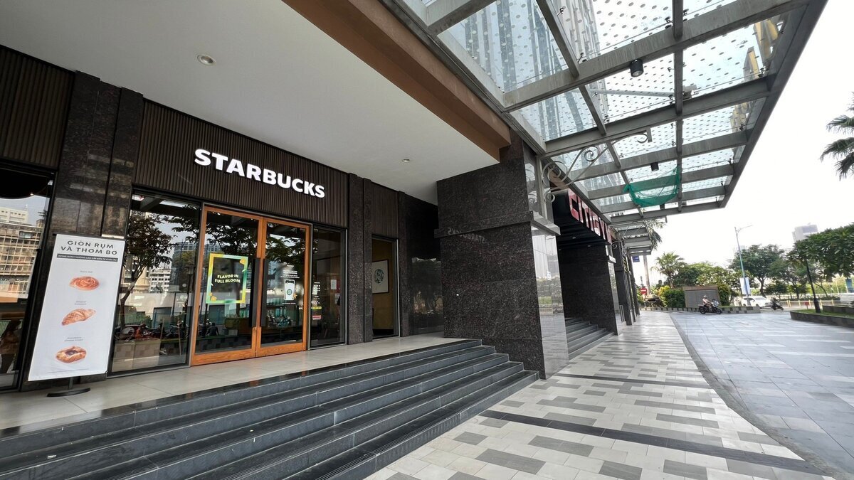 Bán Shophouse SH1-01.01, 189 m2, Sài gòn Royal. Giá 47.38 Tỷ, đang cho thuê 130tr/tháng